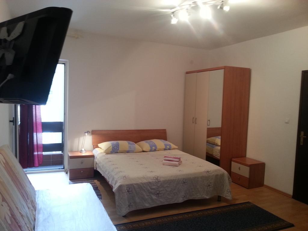 פרימוסטן Studio Apartments Ivica חדר תמונה